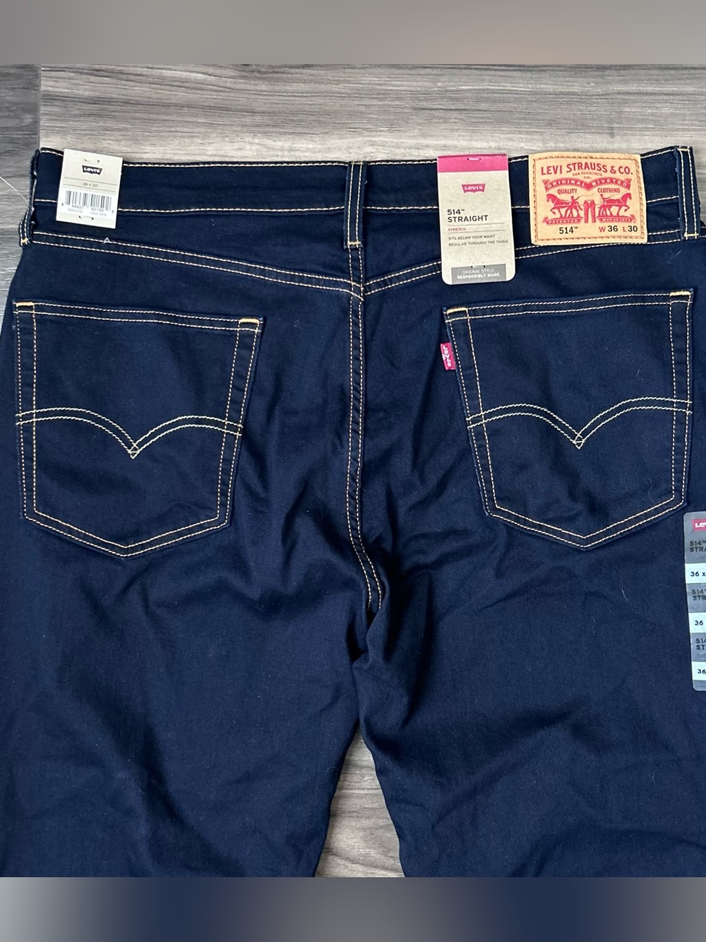 Levis 514 Straight Stretch Dark Blue Denim Jeans Men’s Size 36 x 30 New